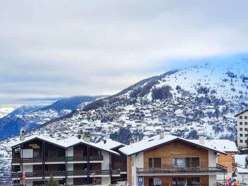Galeriebild der Unterkunft Studio Bouleaux B1 by Interhome in Nendaz