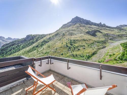 Apartment Home Club - Lavachet-7 by Interhome