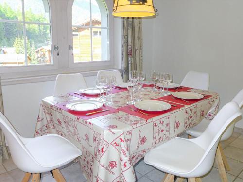 Apartment Obri Tuftra-7 by Interhome