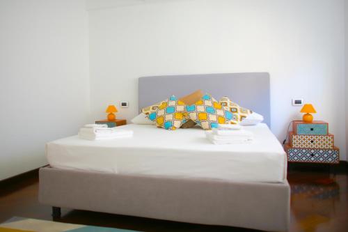 BnButler - Bergonzoli - Modern and Bright near Central Station