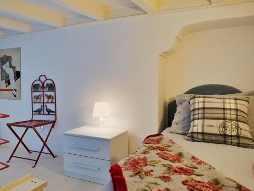 Ein Bett oder Betten in einem Zimmer der Unterkunft Nona lakeside apt at patrician Villa