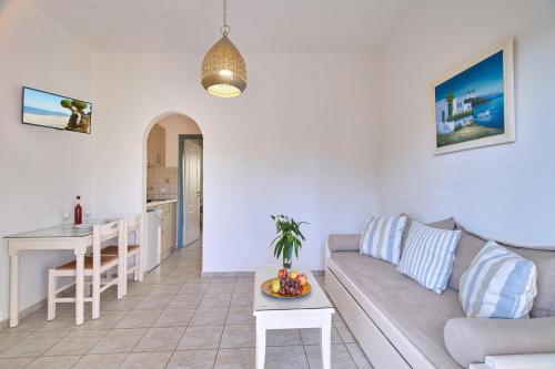Χώρος καθιστικού στο Solon Apartment