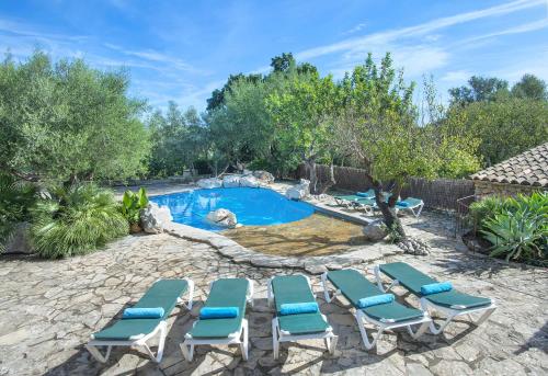 Owl Booking Villa Lloberina - In the Midst of Nature