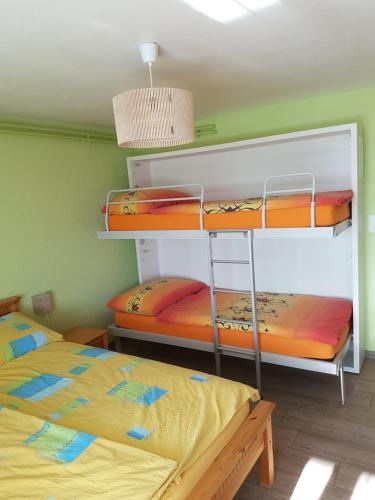 Lliteres en una habitació de appartement "bellevue"