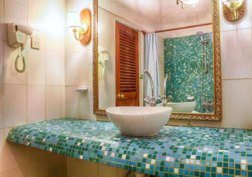 Een badkamer bij Africa House Zanzibar