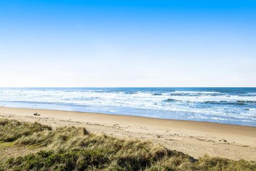 Gallery image of Sand Castle Villa in Rockaway Beach