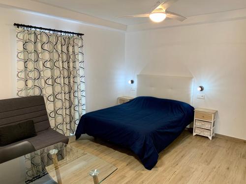 Posteľ alebo postele v izbe v ubytovaní Arguineguin Beach Lux Solarium Sky