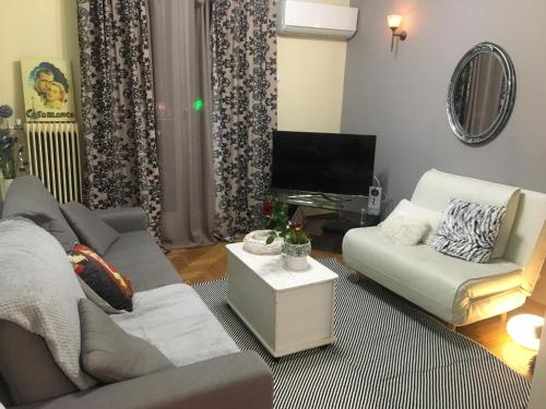 Kouklospito Cozy City Apartment in Kallithea Athens
