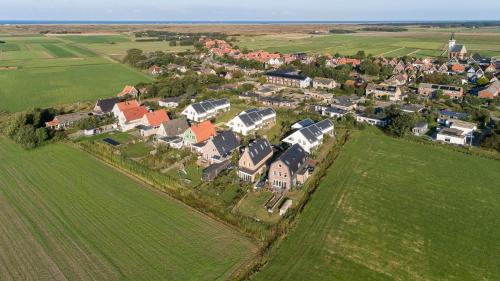 A bird's-eye view of Bed and Breakfast Oomes Huus