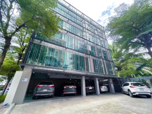 Bangunan di mana terletaknya hotel
