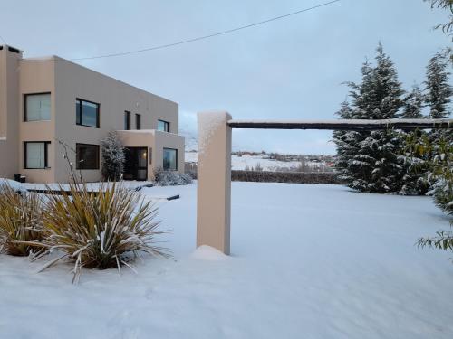Gallery image of CASA LUMINOSA CON PARQUE y VISTA ESPECTACULAR in El Calafate