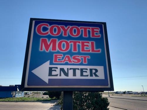 Coyote Motel East – Photos 3