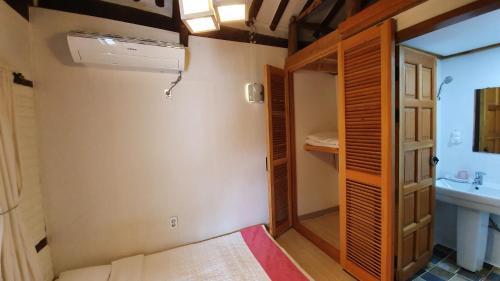 Koupelna v ubytování Greem Guesthouse