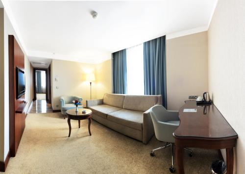 Фотография из галереи Ramada Plaza Altin Kayisi Hotel в Малатье