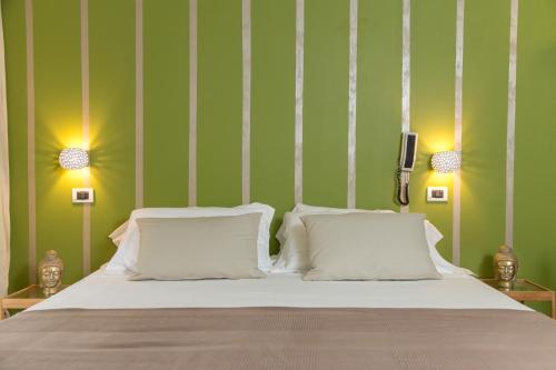 ガビッチェ・マーレにあるHotel Theaのギャラリーの写真