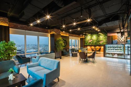 Un lugar para sentarse en Al Malqa Elite Hotel