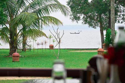 Ein Garten an der Unterkunft Ameya Kerala