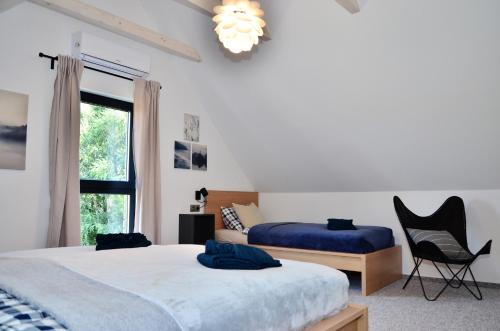 Postel nebo postele na pokoji v ubytování BIKE HAVEN - jacuzzi - mountain biking and hiking