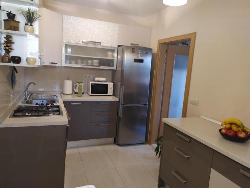Kuchyňa alebo kuchynka v ubytovaní Apartment Zeljka Lovreta