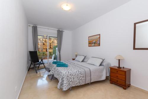 Posteľ alebo postele v izbe v ubytovaní Holiday apartment in Mijas Golf