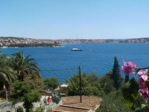 Apartment in Trogir with sea view, balcony, air conditioning, W-LAN 5055-1