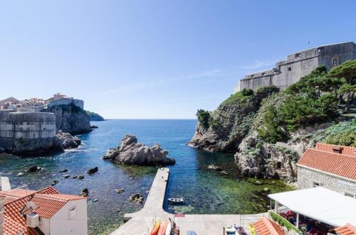 a view of the amalfi coast from the city at Eddie's Sea View Rooms Old Town in Dubrovnik