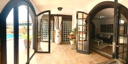 Your Holidays Home - Sta Mónica - Costa Adeje