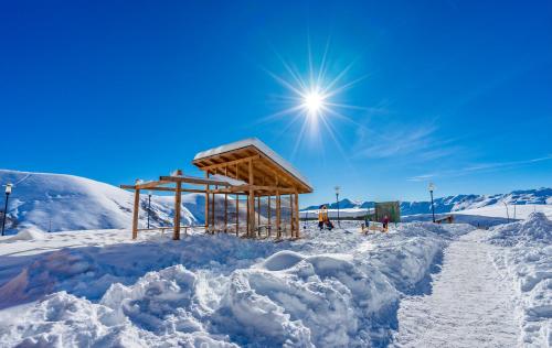 GVC 301 New Gudauri im Winter