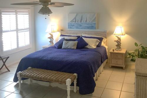 Imagen de la galería de Condo with Stunning Water Views and Large Balcony!, en Clearwater Beach