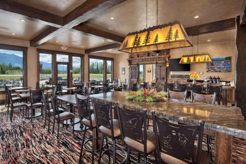 Gallery image of Glacier International Lodge in Kalispell