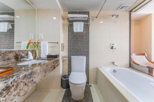 Koupelna v ubytování Baoding Zhong Yin Hotel