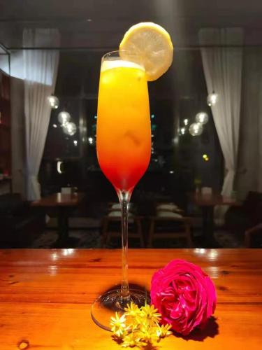 0517 Boutique Hotelで提供されているドリンク