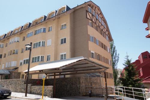 Estudio Arttyco con piscina y jacuzzi, Sierra Nevada ...