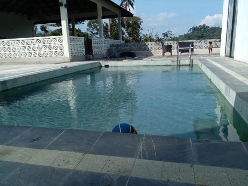 Kolam renang di atau dekat dengan Neblina House