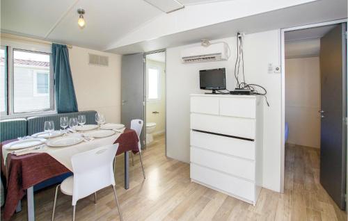 Mobile Home MC – Photos 5