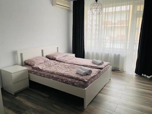 Легло или легла в стая в Aparthouse Heaven