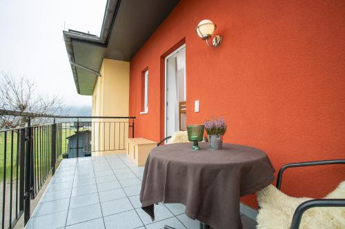 Balkón nebo terasa v ubytování Zillertal Appartements