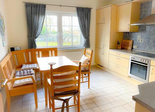 Dining area sa apartment