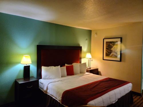 Gallery image of Budget host inn in Salina
