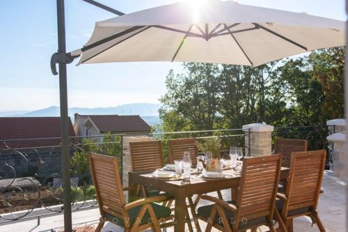 Balkoni atau teres di Villa Lady Stone