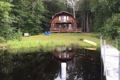 Fotografie z fotogalerie ubytování Happy Moose v destinaci Bridgton