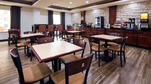 Gallery image of Best Western Granbury Inn and Suites in Granbury