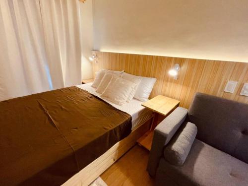 StayPlus Tagaytay Muji Minimalist Home w/ parking (Netflix and 25MBPS WiFi)