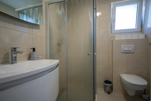 Kúpeľňa v ubytovaní Apartman Antea 2