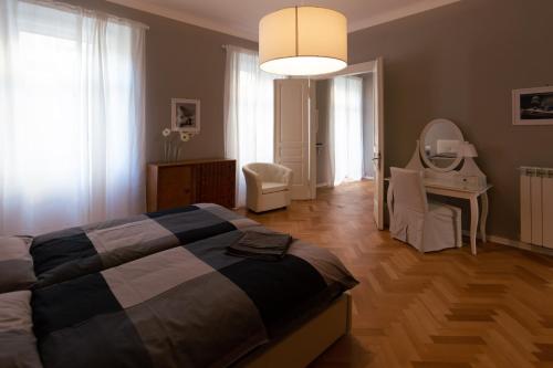 Una cama o camas en una habitación de Da Gillo