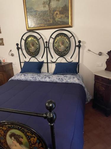 Ένα ή περισσότερα κρεβάτια σε δωμάτιο στο Antiche Dimore San Felice