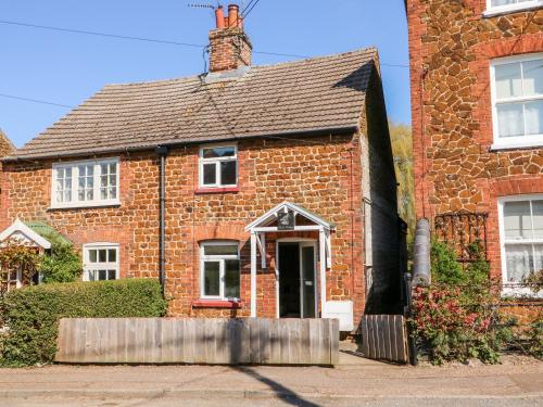 Curlew Cottage – Photos 2
