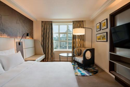 Postel nebo postele na pokoji v ubytování Radisson Blu Hotel, Antwerp City Centre