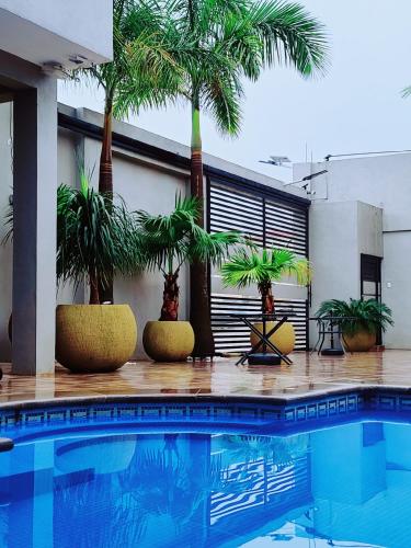 La alberca dentro o cerca de Hotel Real de Lua