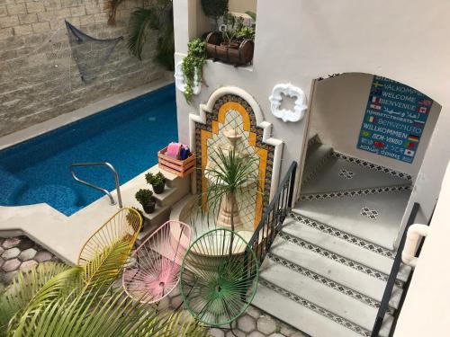 Hồ bơi trong/gần Suites Fenicia